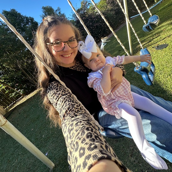 hey y’all ✰ - Picture 2 of 6